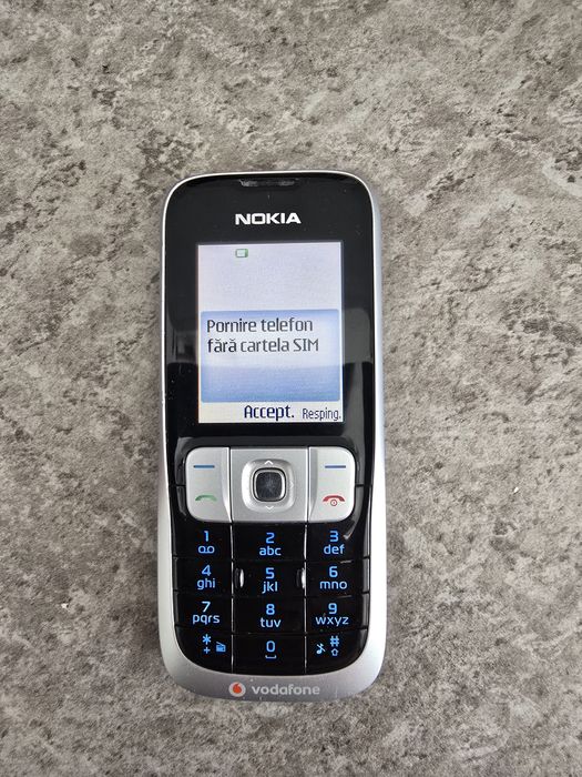Vand telefoane de colecție.