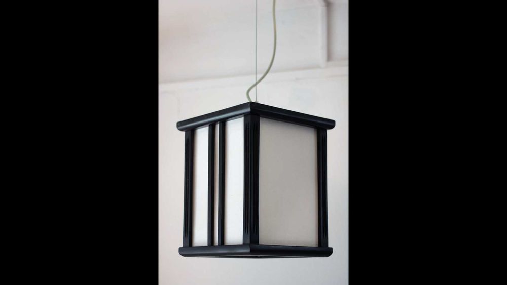 Pendul din lemn, construit manual