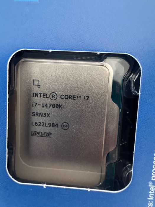 Intel  I7-14700K ЧИСТО НОВ