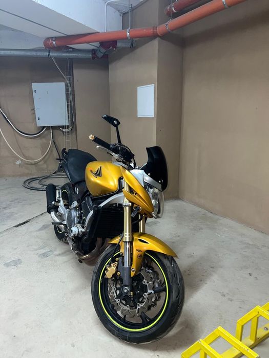 Honda Hornet impecabil