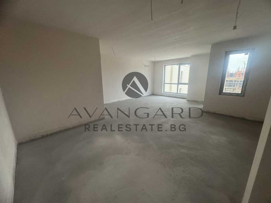 Продава се Тристаен апартамент в Пловдив, Кършияка - 121 кв.м за 1275 €/кв.м - Снимка #2