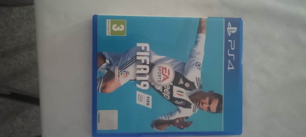 Joc FIFA 19 pa 4
