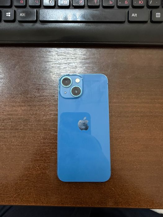 Продам IPhone 13 mini 128 ГБ