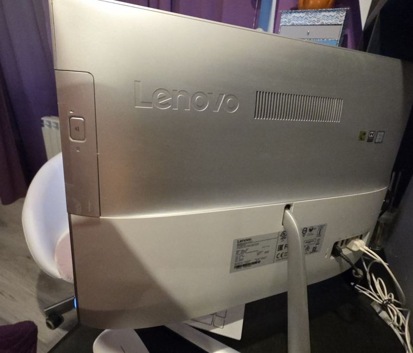 PC Lenovo all in one i3 12GB Ram