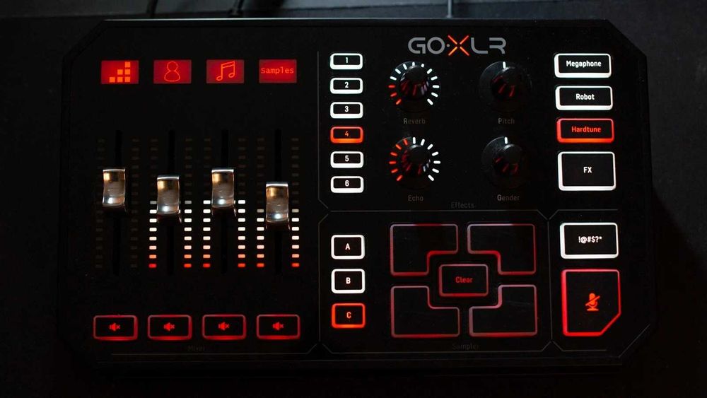 Аудиоинтерфейс GoXLR