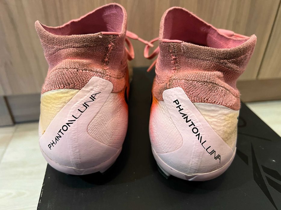 nike PHANTOM luna 2 pro ACC бутонки ,калеври ,футболни обувки 41