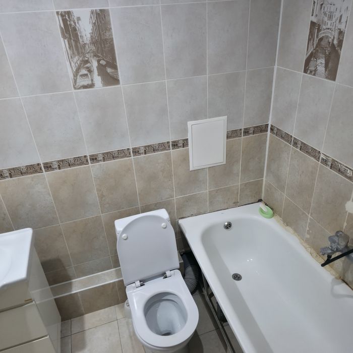 Сдам 2 х комн центр Зигзаг