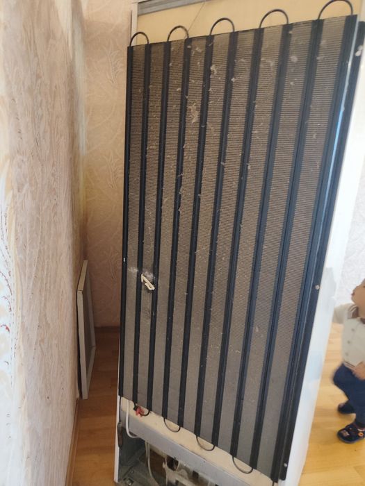 Продам холодильник