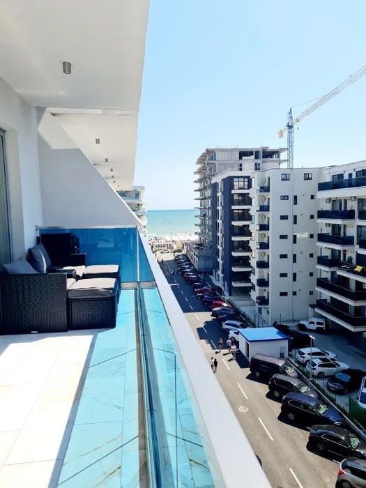 Închiriez apartament 2camere mamaia nord, vedere mare