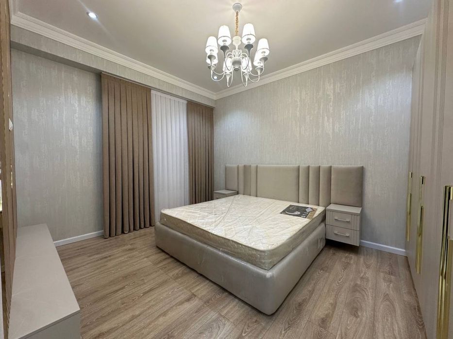 Продается ЭЛИТНАЯ квартира евролюкс 2/5/8 Яккасарай 50м2 ор-р Piramit