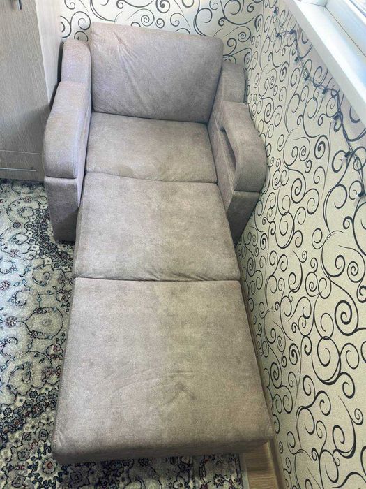 Продаётся кресло кровать в хорошем состоянии.