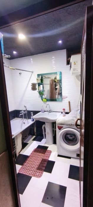 Срочно продаю 3-х ком. квартиру на новостройке со своими арендаторами