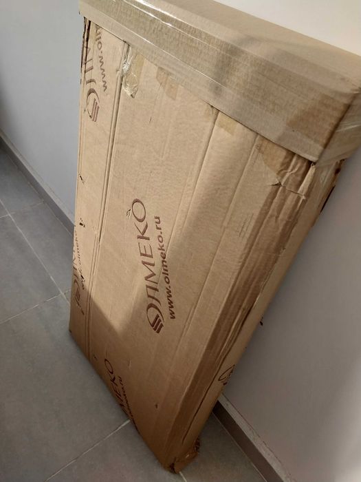 стол письменный белый