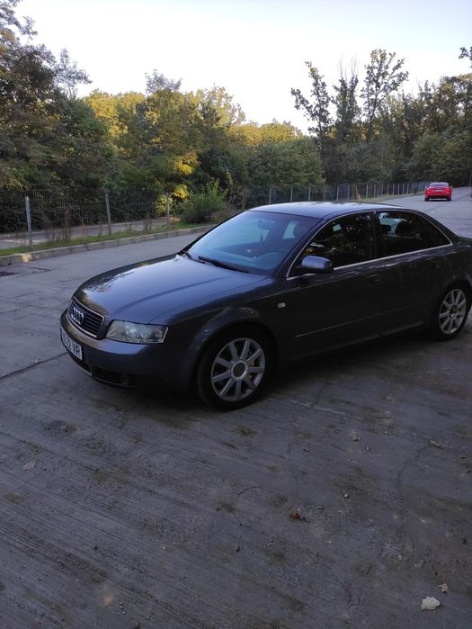 AUDI A4 2004 — imagine 1