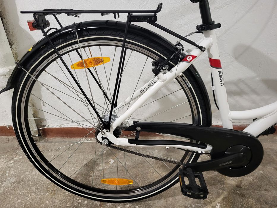 Bicicleta dama marca Pegasus,roti pe 28 inch