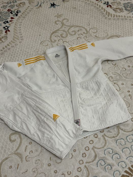 Кимоно для дзюдо