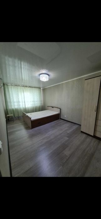 Продам кровать,шкаф ,комод