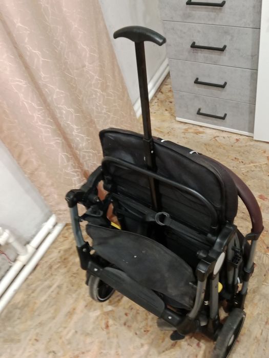 Срочно продам коляску Б/у