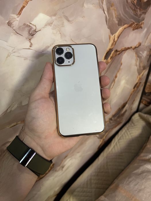 Продам телефон  Айфон 11 Pro 256