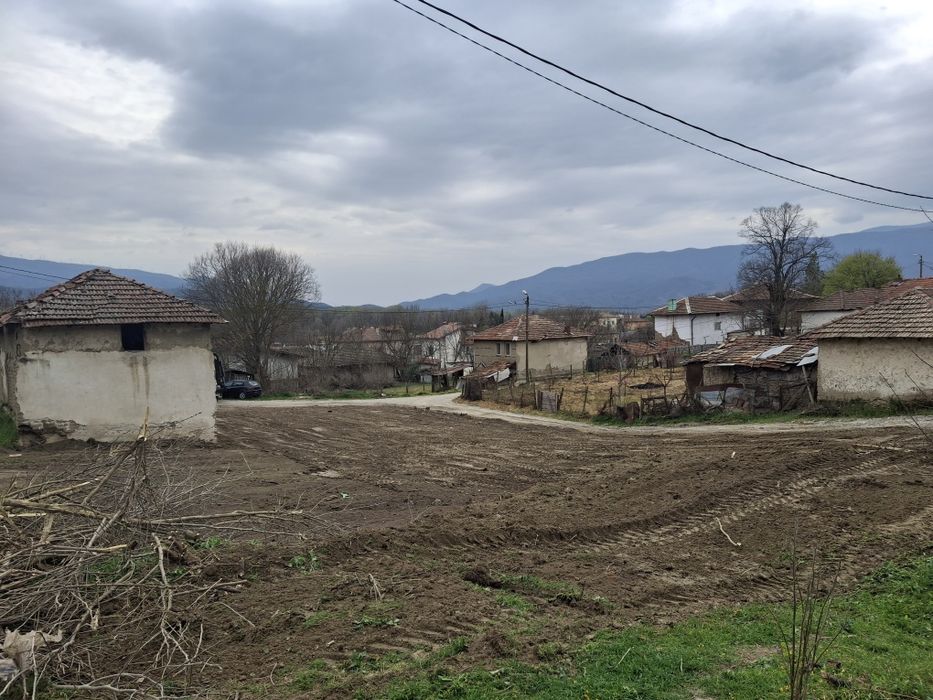 Имот в с.Кулата общ.Петрич