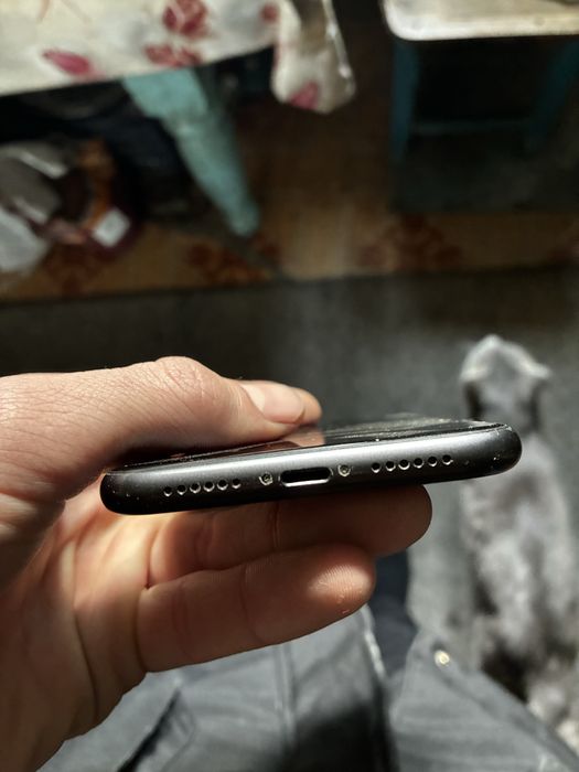 Продам .Айфон 11