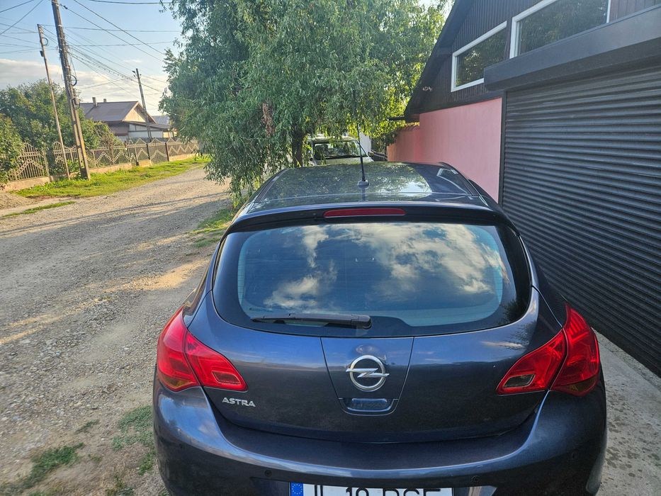 OPEL Astra 2010 — imagine 4