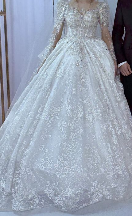 Продам свадебное платье