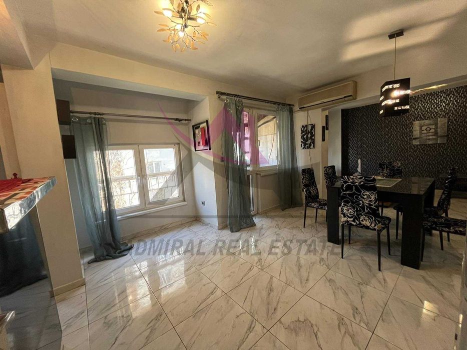 Продава се Тристаен апартамент в Варна, Лятно кино Тракия - 116 кв.м за 1555 €/кв.м - Снимка #2