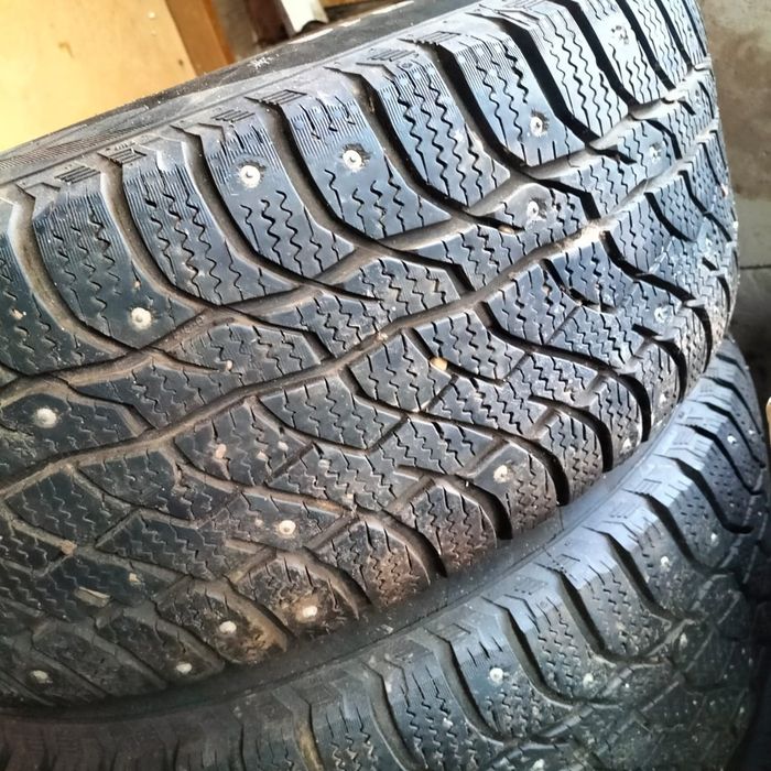 Шина на титанка комплекте