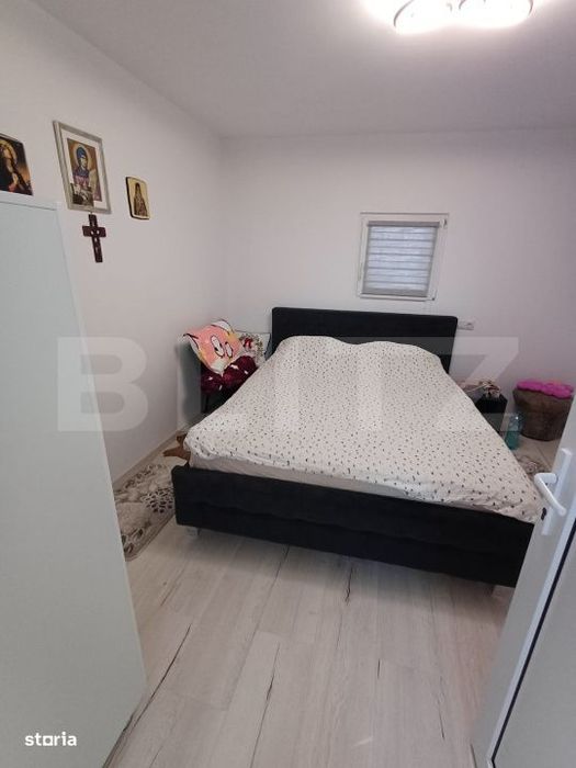 Casa cu 8 camere, 400 mp, 15 ari teren, Salcea