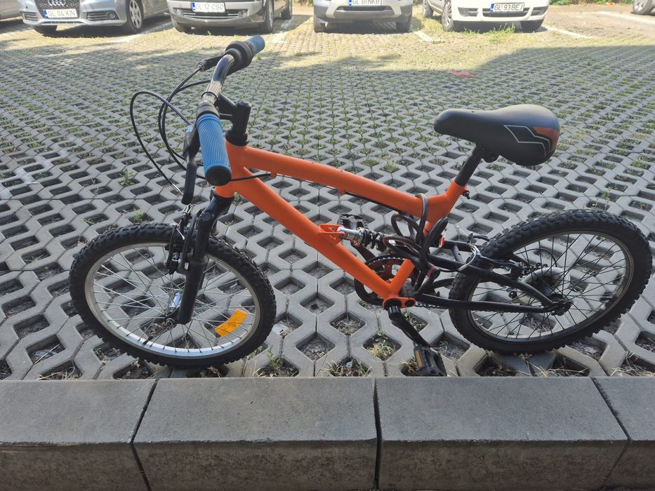 Se vinde Bicicleta copii 20'