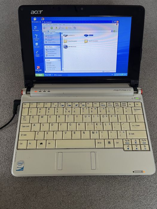 Acer Aspire One – funcțional (Windows XP)