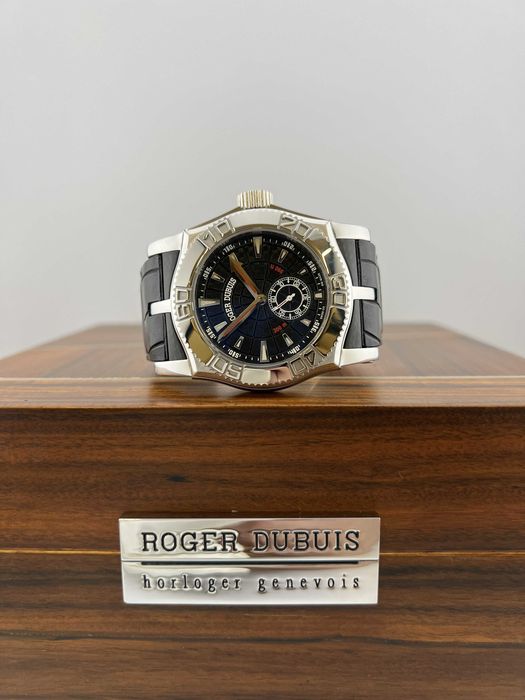 Наручные часы Roger Dubuis