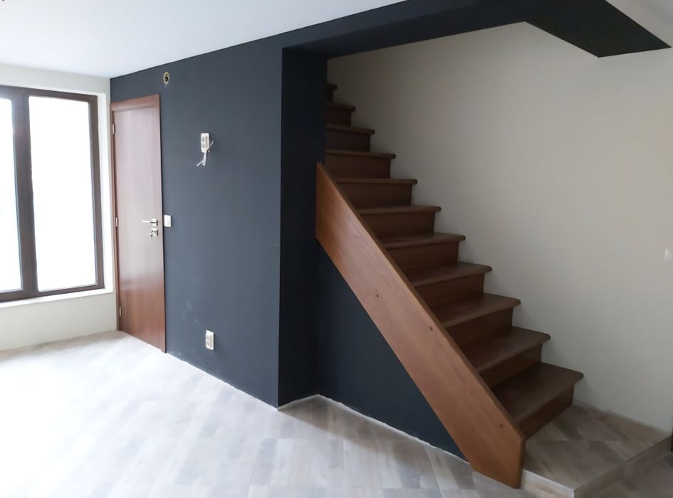 Продава се Къща в София, Левски - 200 кв.м за 2575 €/кв.м - Снимка #1