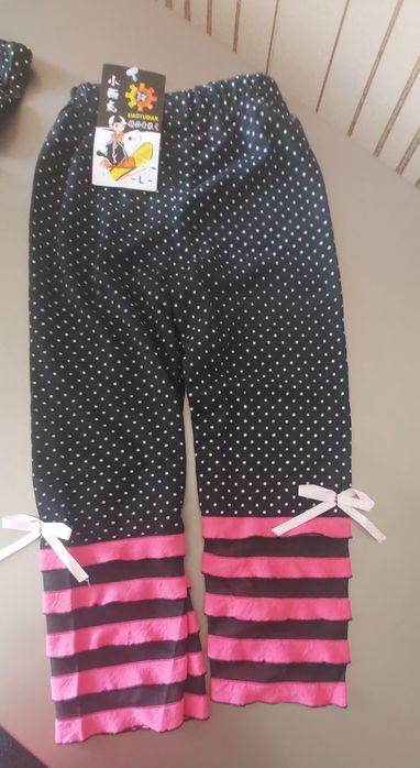 Детские вещи: тапочки, носки, рубашки, лосины