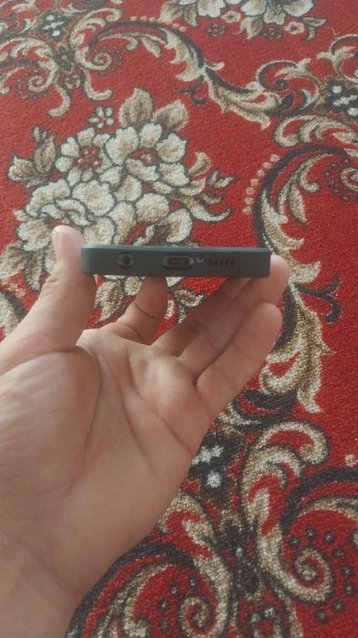 Poco X3pro 6/128 holati yaxshi