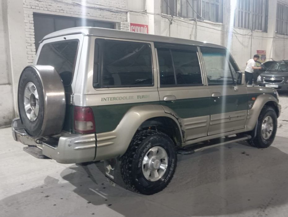 Hyundai galloper