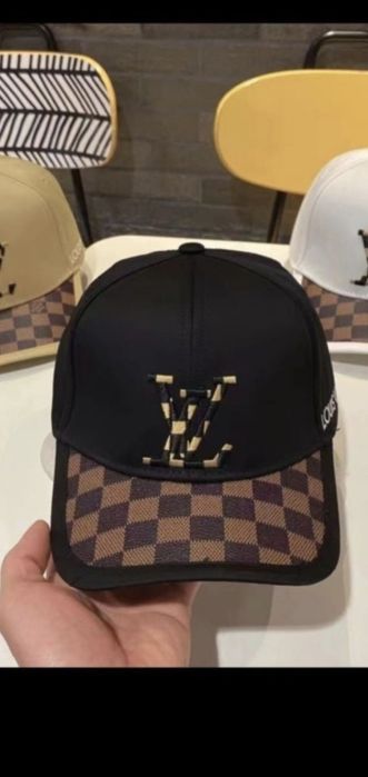 Șapcă Louis Vuitton, model 2026, 8 modele