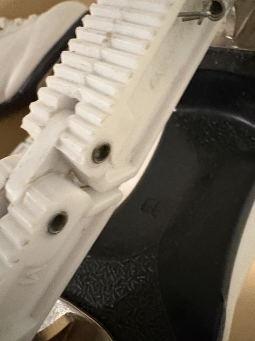 Кънки за лед, бели, кожени