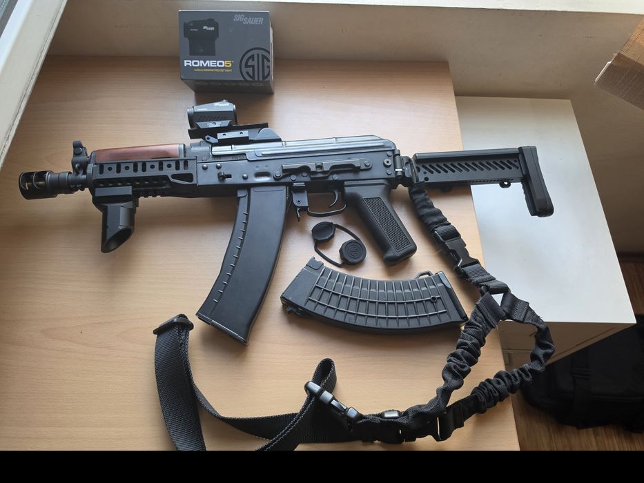 Airsoft/Еърсофт карабина E&L ELS-74UN Z-SPEC Mod. 1 Platinum + Sig Sauer Romeo 5