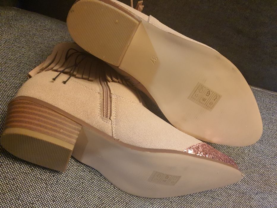 Botine/ ghete/ cizme tip ciocate, marimea 37, noi