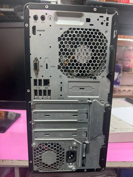 Hp desktop pro mt intel core i3-7100 cpu 3.900 ghz 4 gb 500 gb hdd