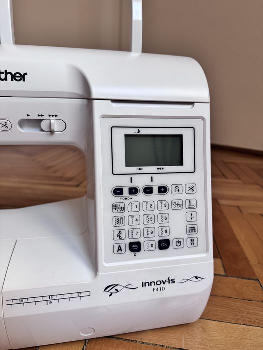 Masina de cusut Brother Innov-is F410