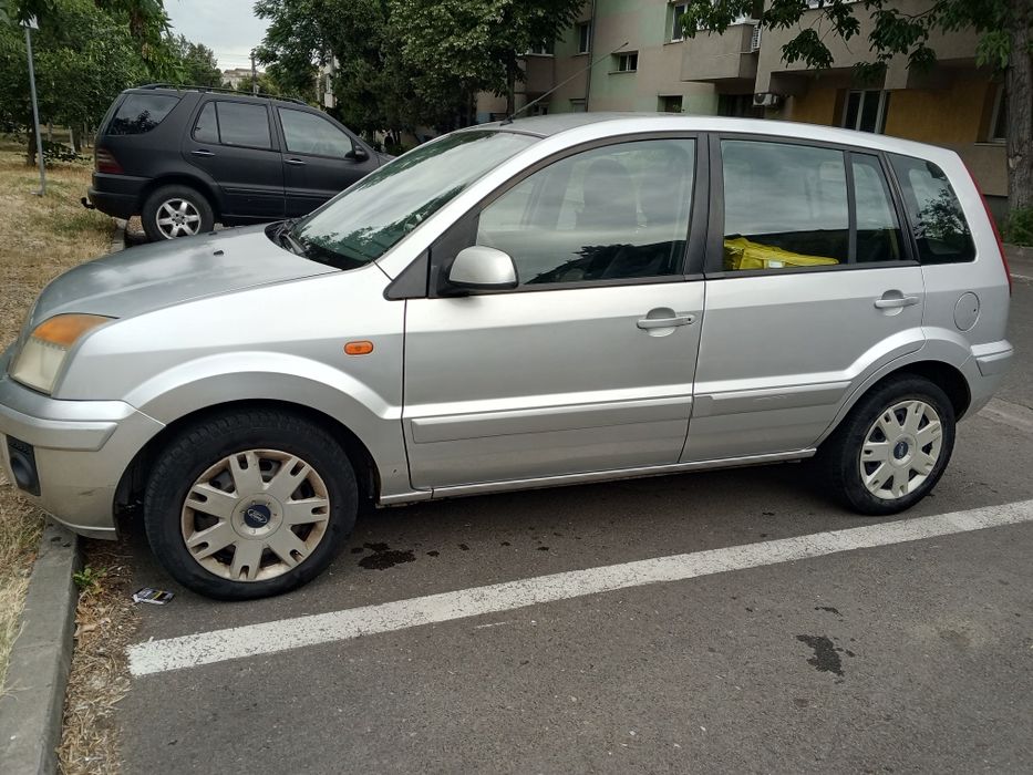 FORD Fusion 2010 — imagine 2