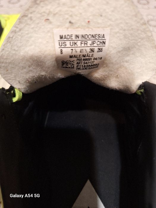 Футболни бутонки  UK 71/2  41 номер