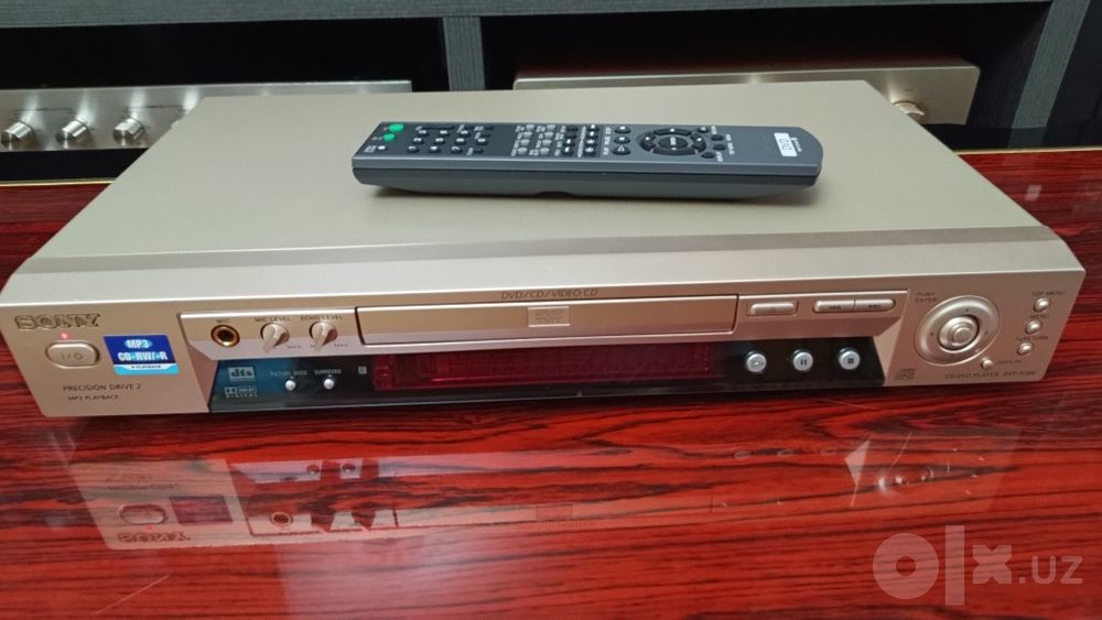 CD/DVD проигрыватель Sony DVP-k380