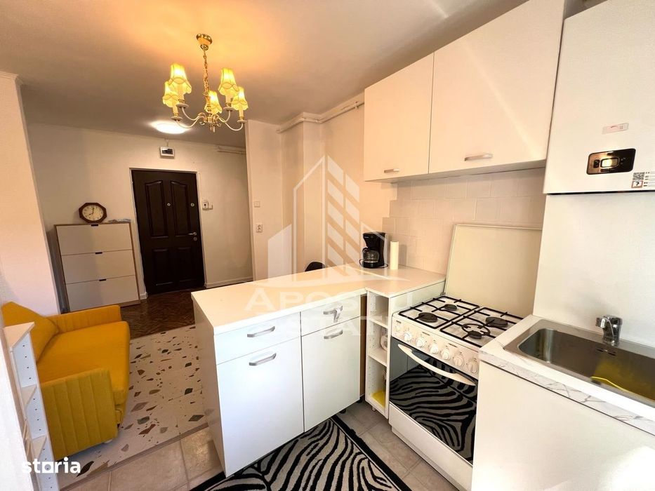 Apartament 1 camera de inchiriat, centrala proprie,Complex studentesc