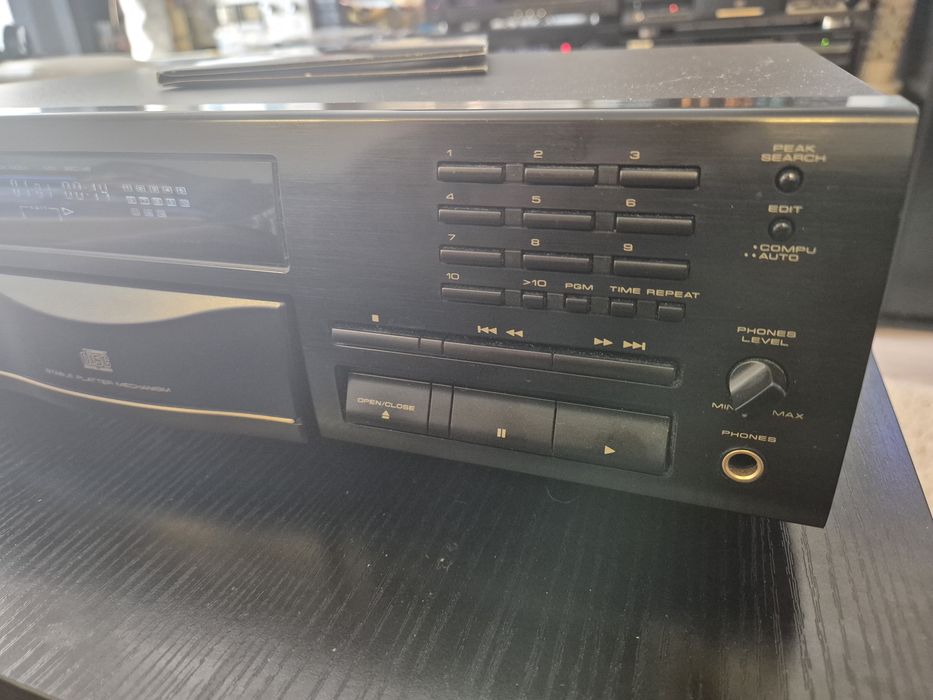 CD-player Pioneer PD-S503(doar.pentru cunoscatori)