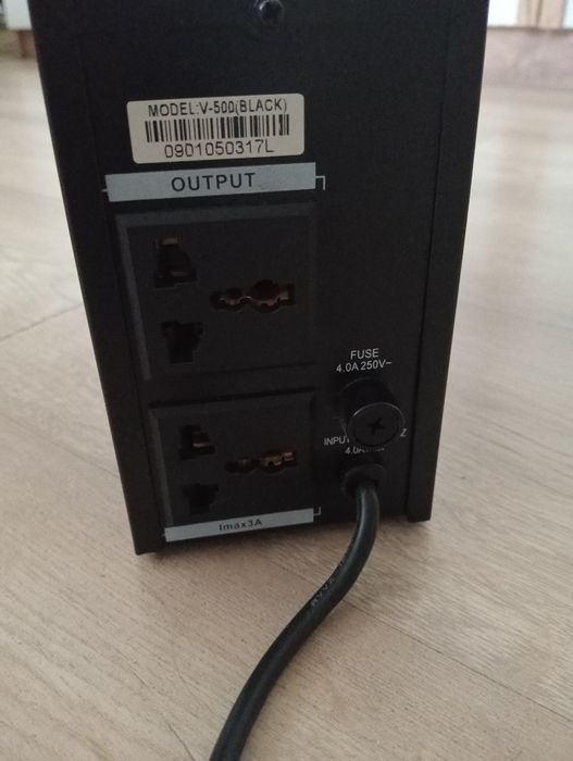 ИБП с AVR бесперебойник