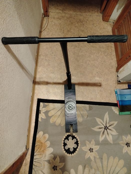 Трюковой самокат hipe H7